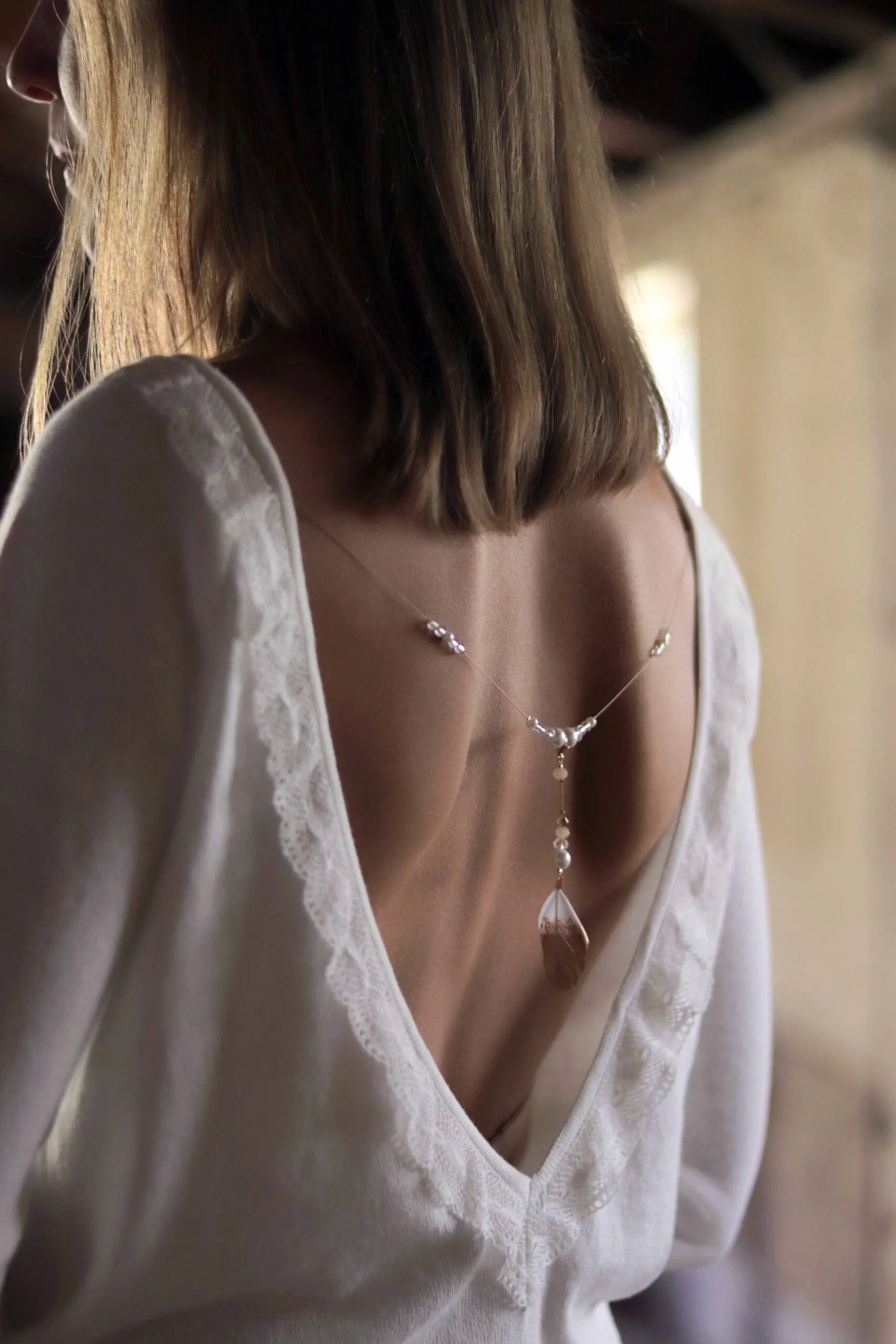 #be cute V-Ausschnitt-Pullover und Spitze